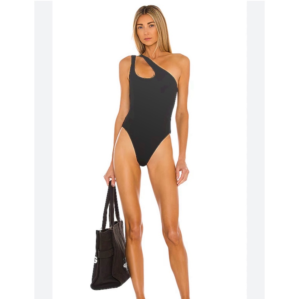 NEW L*space phoebe one piece swimsuit ribbed Size 10